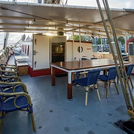 Unique House On Boat In * Rotterdam